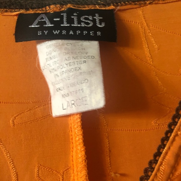Women’s A-List by Wrapper Orange Shirt size large - Picture 2 of 5